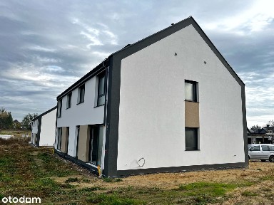 Nowoczesny dom 137 m² pod Wrocławiem z garażem i ogrodem - promocja