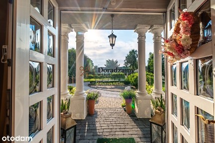 Rezydencja w stylu dworkowym z potencjałem - 360m2