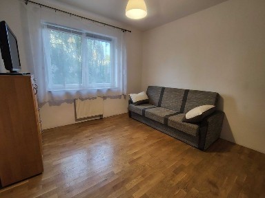 Metro Bemowo. Mega Lokalizacja. Dwa Oddzielne Pokoje i osobna Kuchnia