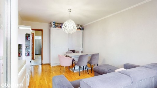 Komfortowe i przestronne 2 pokoje - winda i balkon