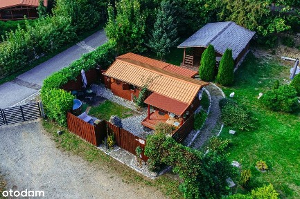 Uroczy domek letniskowy Czerwona Róża