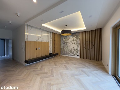 Bliźniak z garażem, 6 pokoi w bardzo wysokim standardzie.