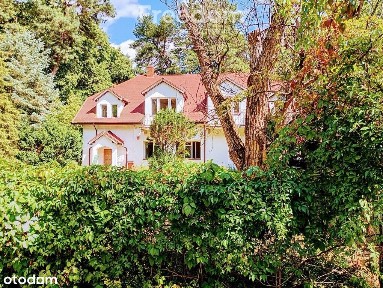 Willa w Konstancinie idealna na dom lub pensjonat