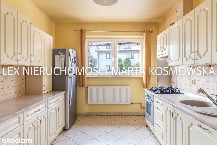 Dom wolnostojący, idealny na mieszkanie lub firmę
