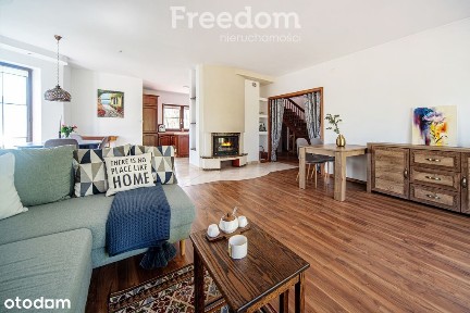 Komfortowy dom z widokiem na las