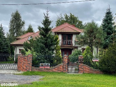 Dom z klimatem 210 m w pięknej okolicy, 40 km od Warszawy