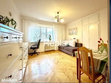 Duży 1 pok. z kuchnią, kamienica Nowolipki.