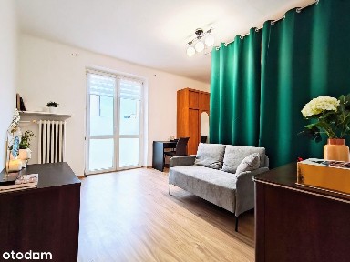 Kawalerka z wydzieloną sypialnią blisko Miasteczka Akademickiego