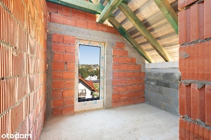 Łapczyca, gm. Bochnia dom wolnostojący + garaż - stan surowy zamknięty