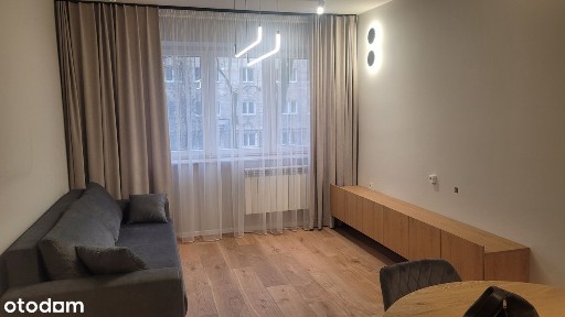 ul. Karmelicka, Muranów, Śródmieście, Warszawa, mazowieckie