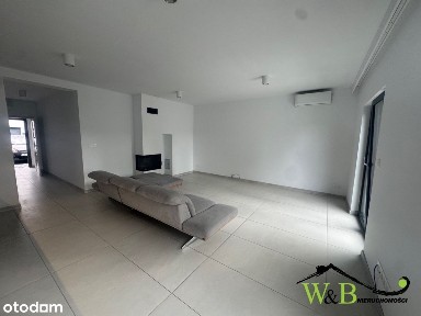 Dom w doskonałej lokalizacji