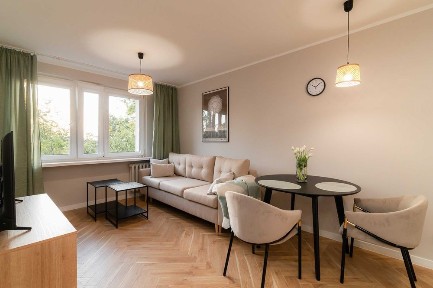 Odnowiona Kawalerka Mieszkanie 2 pokoje w centrum PŁOCK umeblowana