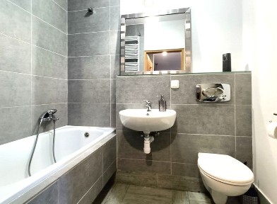 Bezpośrednio, kawalerka 35m2, Metro Szwedzka 10 minut piechotą