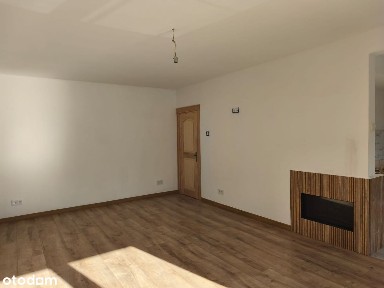 Funkcjonalny z możliwością prowadzenia działalności W idealnym miejscu