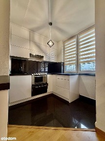 Mieszkanie 3-pokojowe 50 m² Bielsko Biała, parking, balkon, piwnica