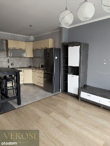 2 pokoje, komórka, MP, 2009, Brochów