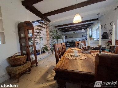 Radowo Małe - obrzeża, klimatyczny dom na sprzedaż