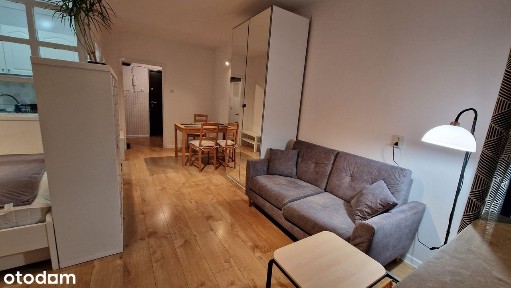 Przytulne 31 m2, przy stacji Metra Stokłosy