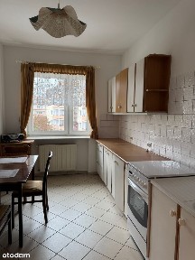 Przestronne dwa pokoje z oddzielną kuchnią // zielone patio