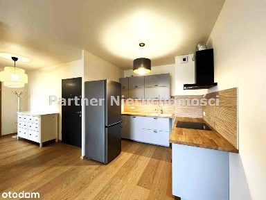 3 Pokoje ! Garaż ! Nowe Toprpo !