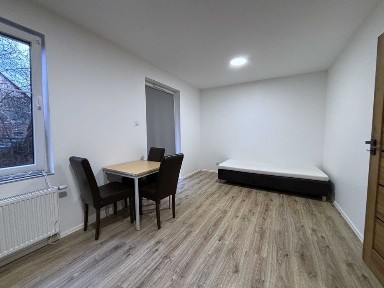 Kawalerka do wynajęcia w Cybince