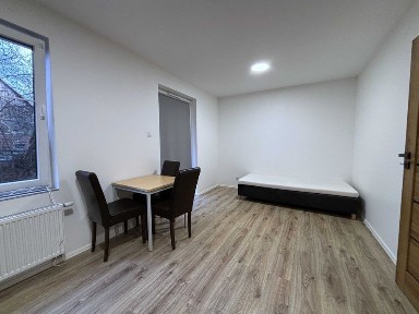 Kawalerka do wynajęcia w Cybince