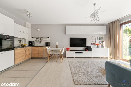 Przytulne 2pokojowe z ogrodem + miejsce w garażu i dwie komórki!