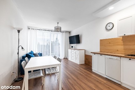 Dom szeregowy z ogródkiem 2024