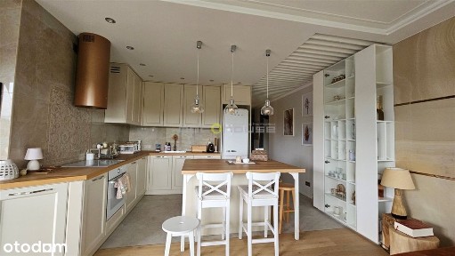 Mieszkanie, 70 m², Katowice