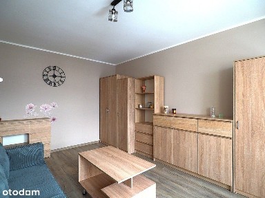 Widokowe i przytulne 2 pokoje w sercu osiedla!