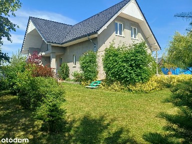 Dom wolnostojacy z ogrodem Galow