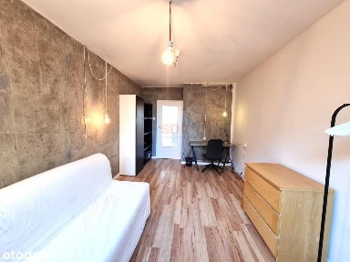 3-pokojowe mieszkanie/Różanka/osobna kuchnia/