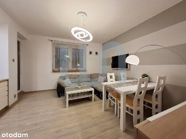 Idealna lokalizacja/Do zamieszkania/Wyposażone