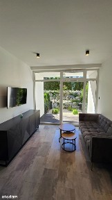 Klimatyczne 30 m² z ogródkiem, Pod Dębowcem