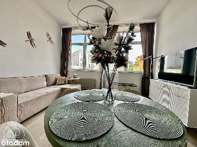 Duża kawalerka na 1 piętrze w Centrum,wysoki stan