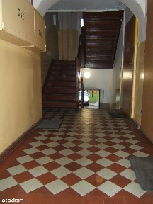 Dwu pokojowe po generanym remoncie !