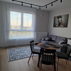 Wynajmę BEZPOŚREDNIO mieszkanie