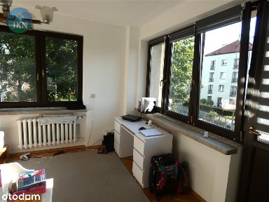 Komfortowe i przestronne mieszkanie w centrum !