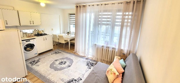 ul. Karmelicka, Muranów, Śródmieście, Warszawa, mazowieckie