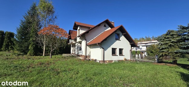 Do sprzedania dom w Paszkówce duża ogrodzona działka.