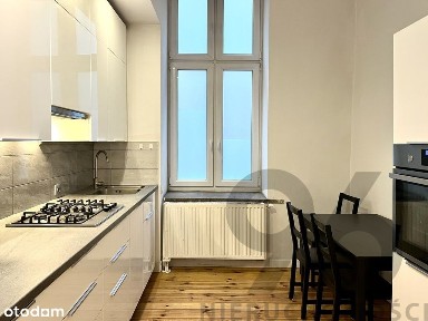 Przestronne mieszkanie w samym sercu Łodzi