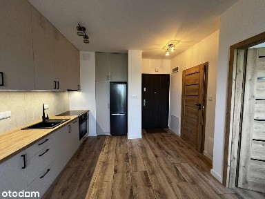 Do wynajęcia komfortowe mieszkanie ul. Bora Komorowskiego 11a
