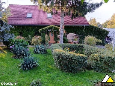 Dom z działką budowlaną