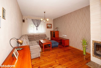 Przestronne i rozkładowe, Aleja Przyjaźni