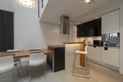 Na wynajem wyjątkowy 3-poziomowy loft/ 90m2 - Tymienieckiego