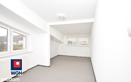 Mieszkanie, 70 m², Reda