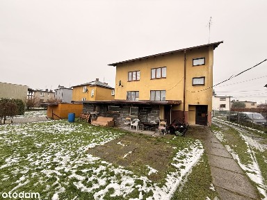 Dom dla dwóch rodzin | 216 m2 | działka 8 ar