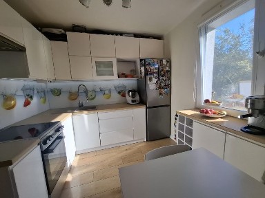 Sprzedam 3 pokoje, os michałów