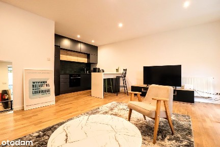 Na wynajem przestronne mieszkanie z ogródkiem