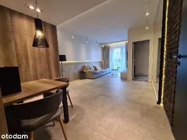 Apartament Katowice Francuska ATAL z garażem i tarasem balkonowym